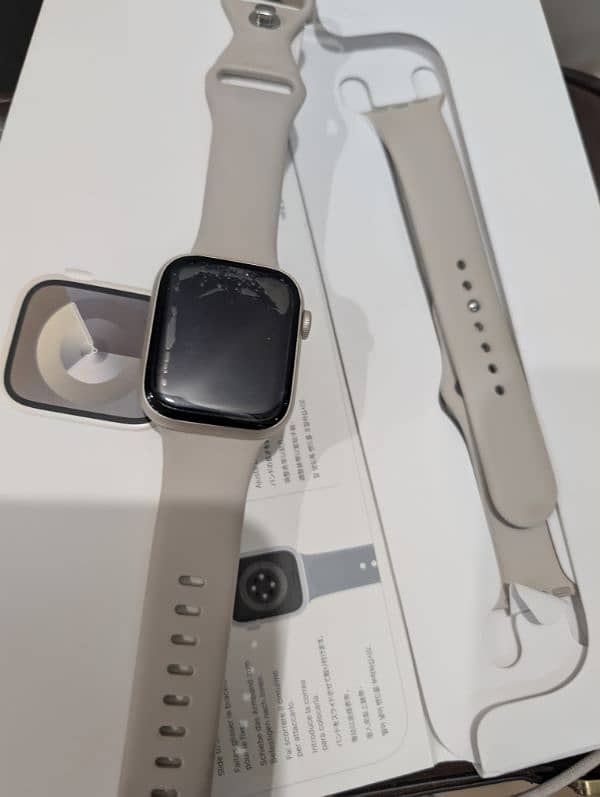 Apple Watch Series 9 45mm - 6 Month under warranty 1