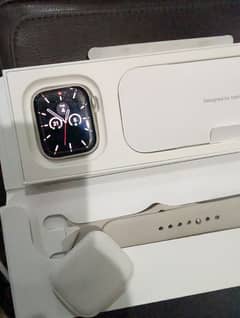 Apple Watch Series 9 45mm - 6 Month under warranty