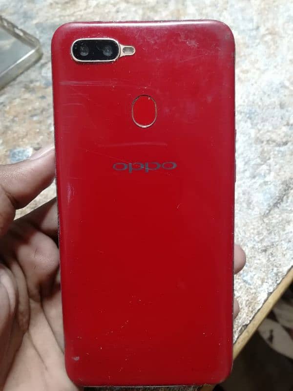 oppo mobile read colour no fald 1