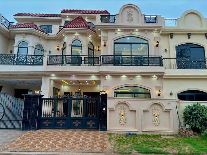 5 Marla Stylish Luxury House For Sale Hamid block Buch Executive Villas 0