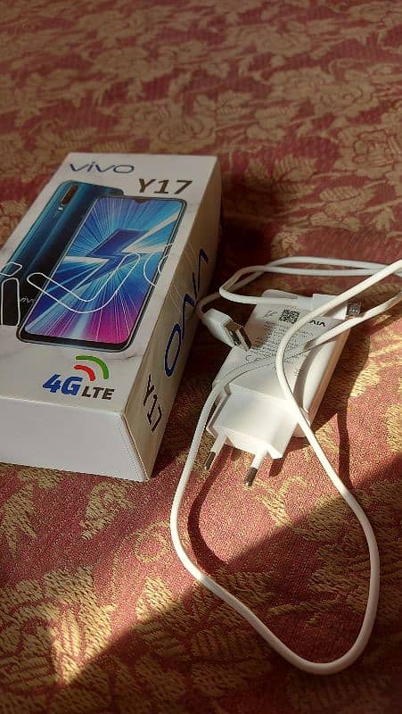 urgent sale vivo y17 0