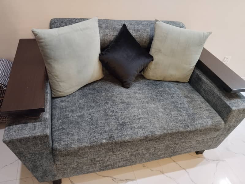 Fresh poshish sofa set 3