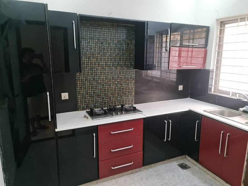 brand new portion for rent with gass real pics ready to shift 1