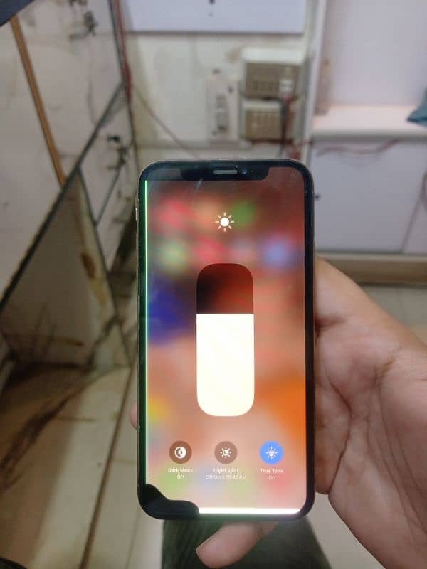 IPhone Xs non factory unlocked 2