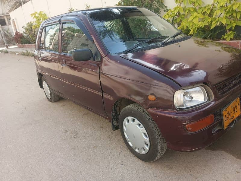 Daihatsu Cuore 2004 1