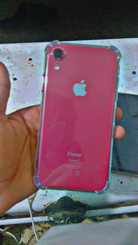 I phone xr box ka sat 3