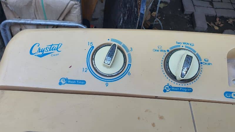 02 WASHING MACHINES BOSS & KENWOOD 2