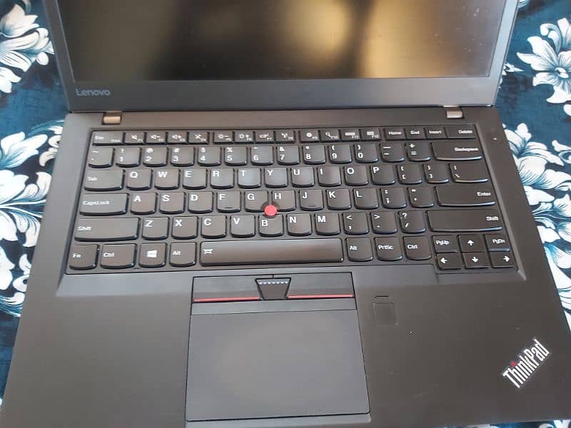 Lenovo T460s Thinkpad laptop 1