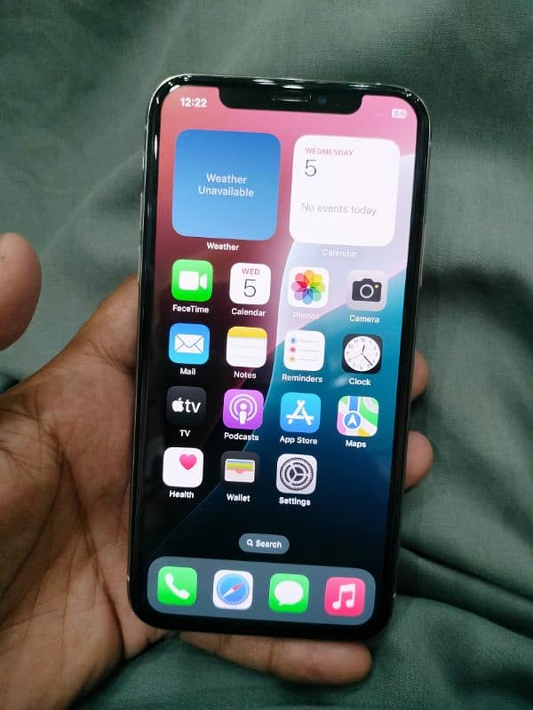 iphone xs pta approved full box 03000242699 03156062963 4