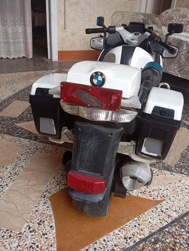 BMW Kids Police Bike Model No. R 1200 RT 2