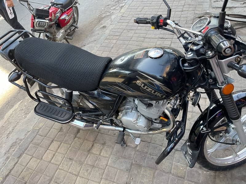 suzuki GS150 12