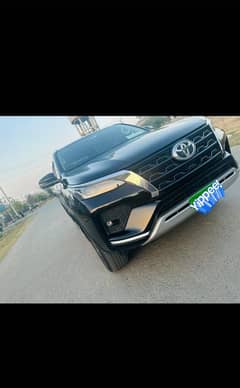 Toyota Fortuner 2021