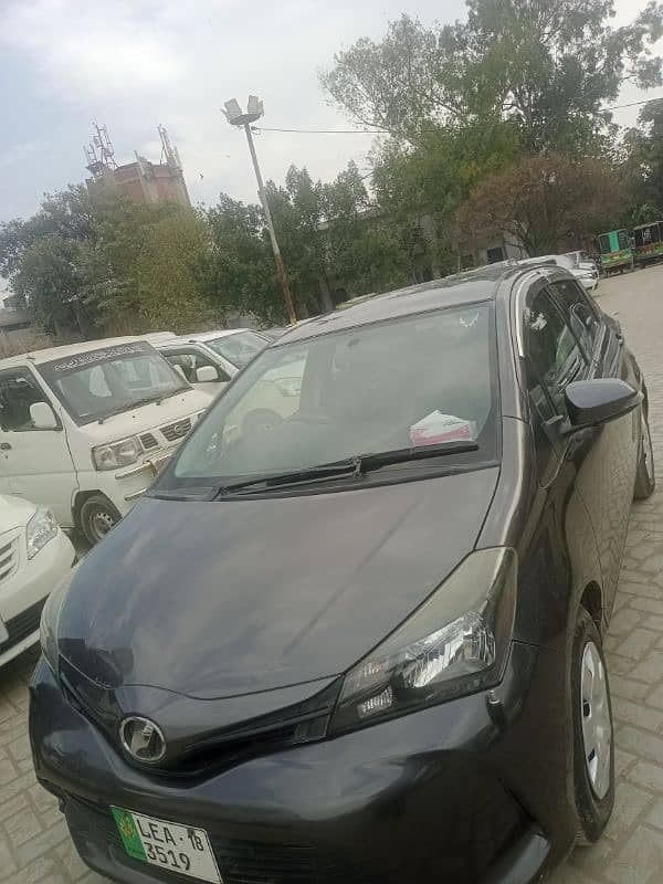 Toyota Vitz 2014 8