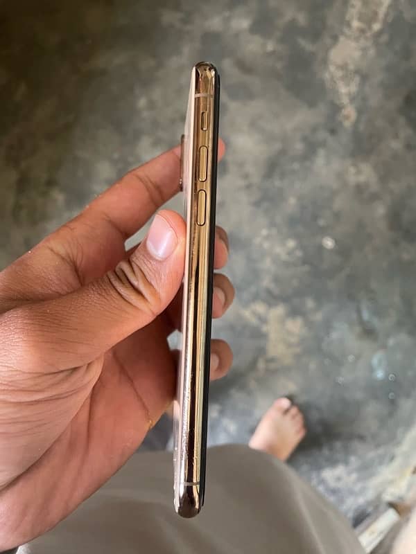 IPHONE XS NON PTA FU 1