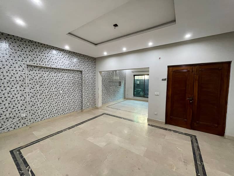 Ground Floor 5 Marla 1 bed Portion near Waqas Market Ali Park Bhatta Chowk ( 0335-5779339 ) 3