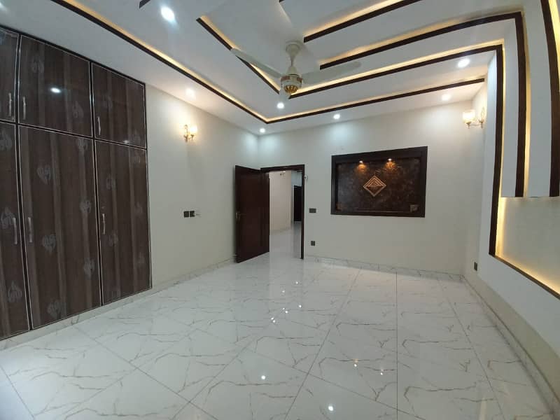 Brand New 10 Marla House Available For Sale In Overseas B Bahria Town Lahore 2