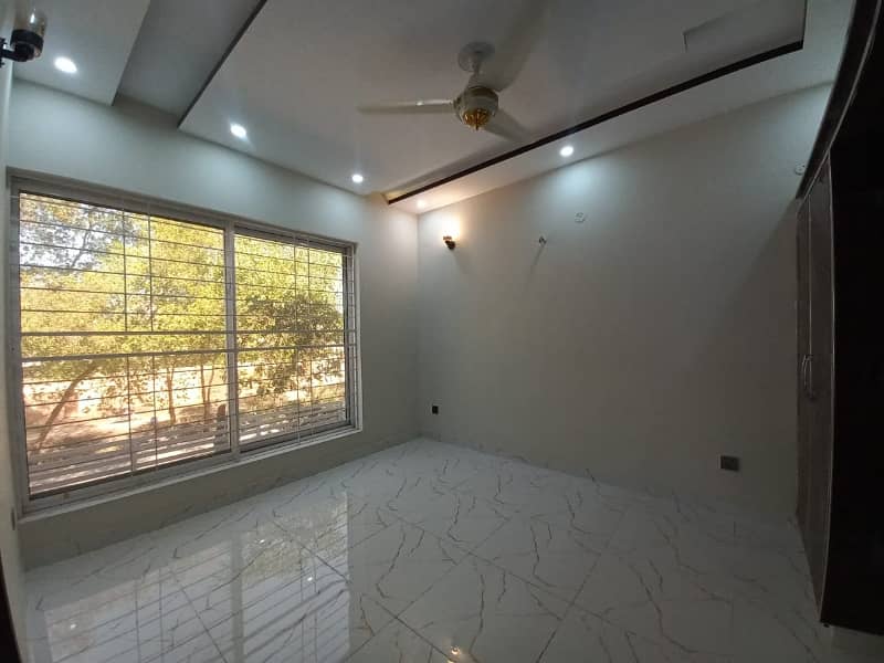 Brand New 10 Marla House Available For Sale In Overseas B Bahria Town Lahore 20