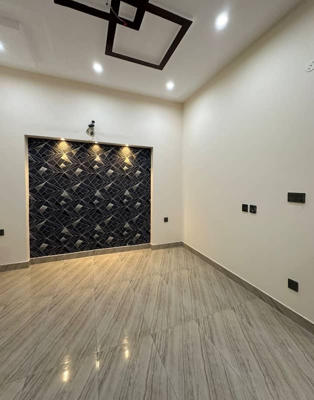 5 Marla Brand New Upper Portion For Rent In Park View City Lahore. 1