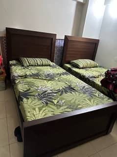 Single bed Pair (x2) For sale