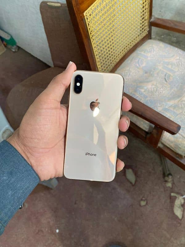 I phone xs 64gb dull Sim pta approved  just battery Chang 2