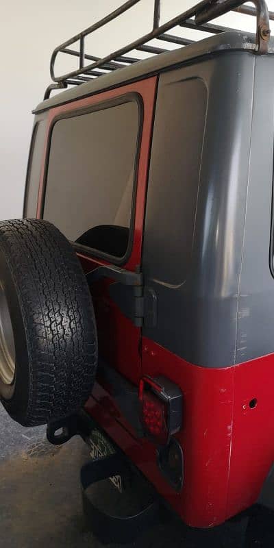 Jeep Wrangler 1986 8