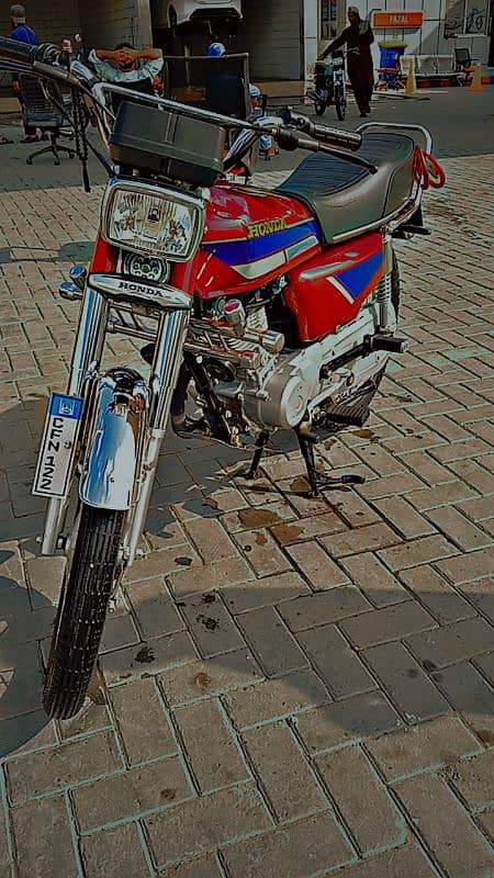 Honda 125 Full lush condition 1