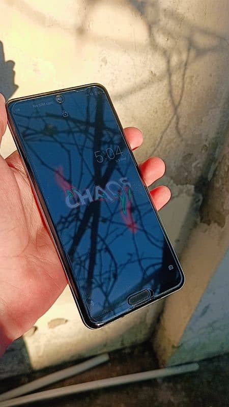 Sharp Aquos R3 snapdragon 855 4