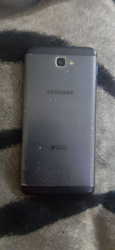 Samsung j 7 pram 2