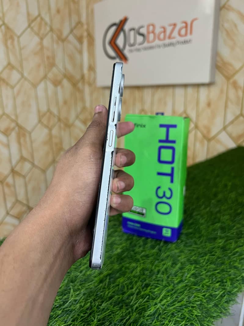 Infinix Hot 30 8gb Ram 128gb Storage With Box 2