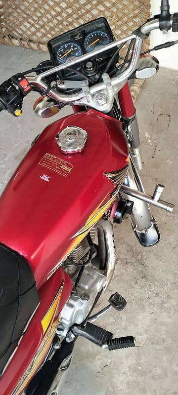 Honda 125CC 4