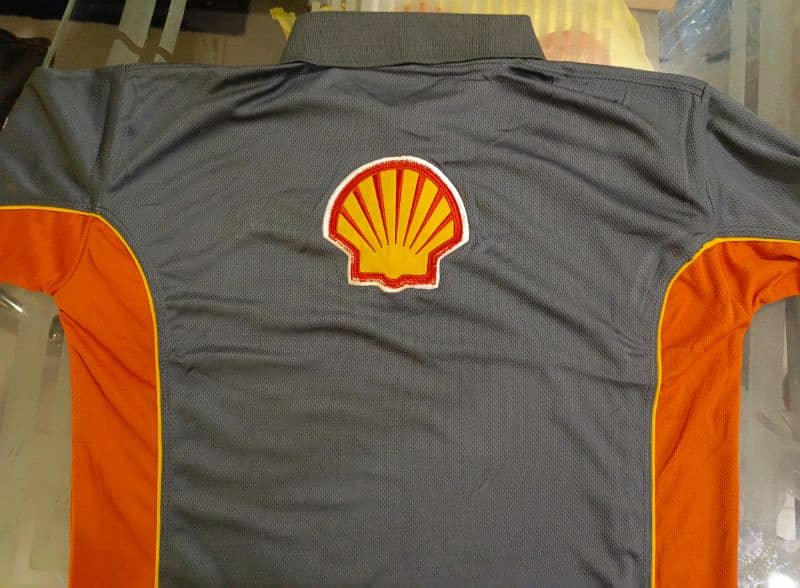 Shell T-shirts 1