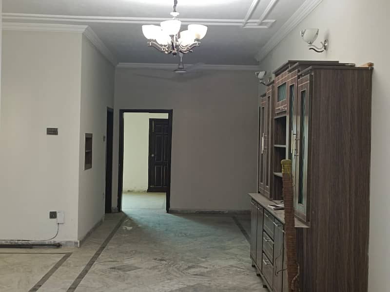 20 Marla Upper Portion for Rent in F-15 Islamabad 1