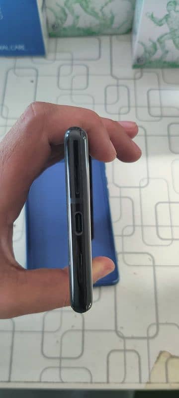 google pixel 6 pro 8 /128gb lush condition 4