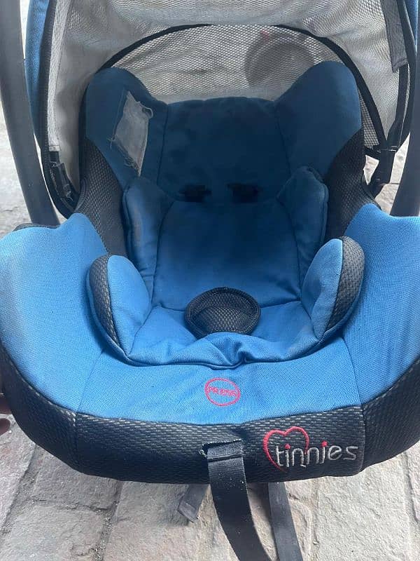 baby cot tennis blue and neat condition 0