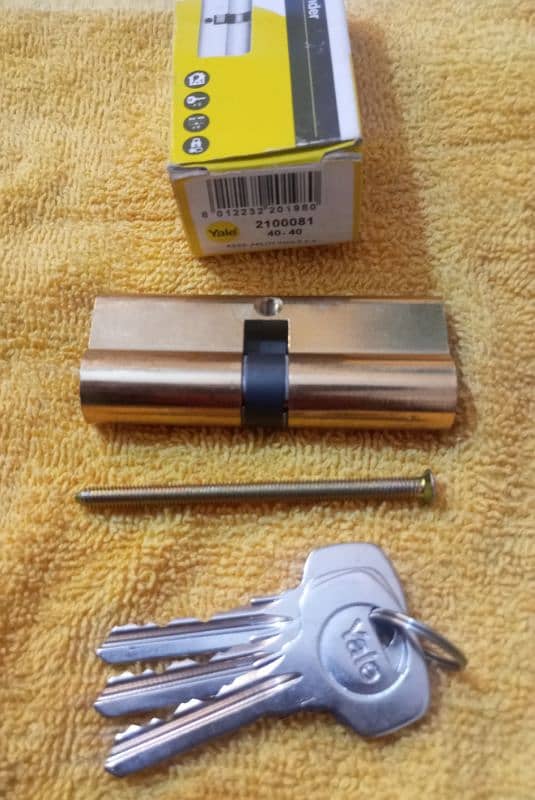 YALE lock both side key cylinder 80 mm gold colour Euro Sag AB colour 1