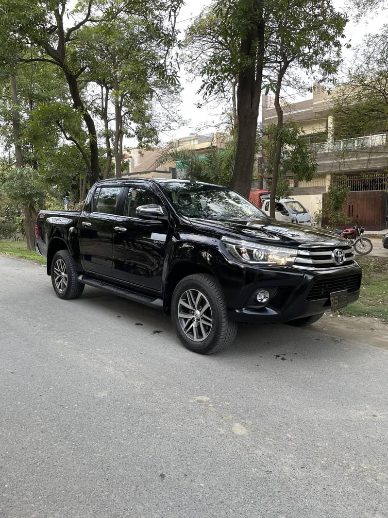 Toyota Hilux 2018 1