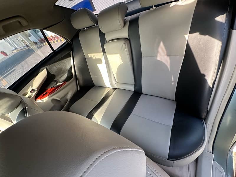 Toyota Corolla GLI 2012 4