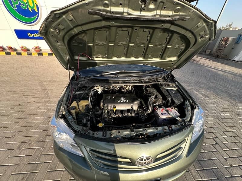 Toyota Corolla GLI 2012 7