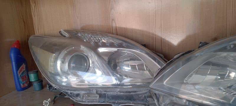 Prius car light argant seel 1