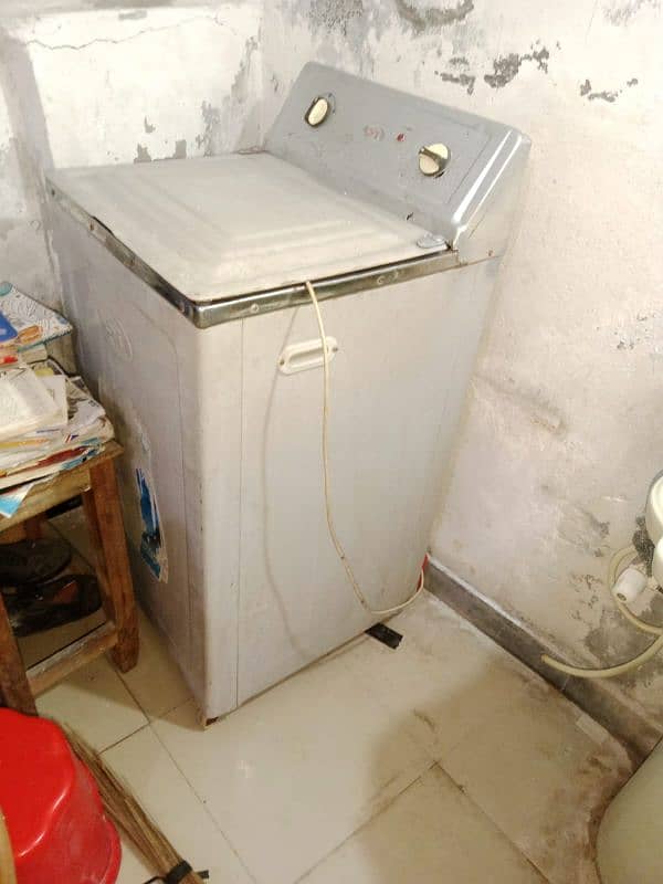 very good condition washing machine 9/10 1