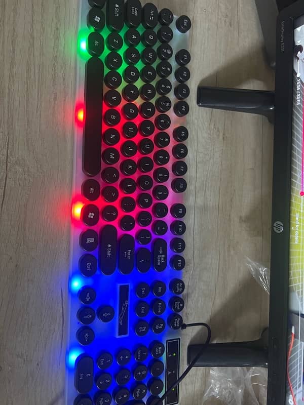 gaming mouse + gaming keyboard 0