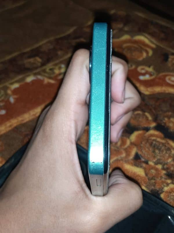 Infinix smart 8 urgent selll 5