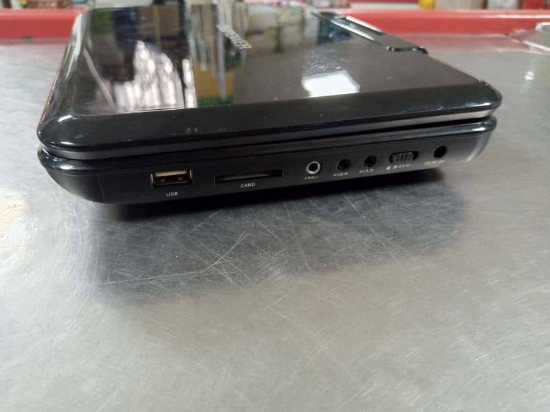 CD DVD player 1