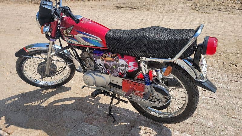 2022 model. . price 1.80k 5