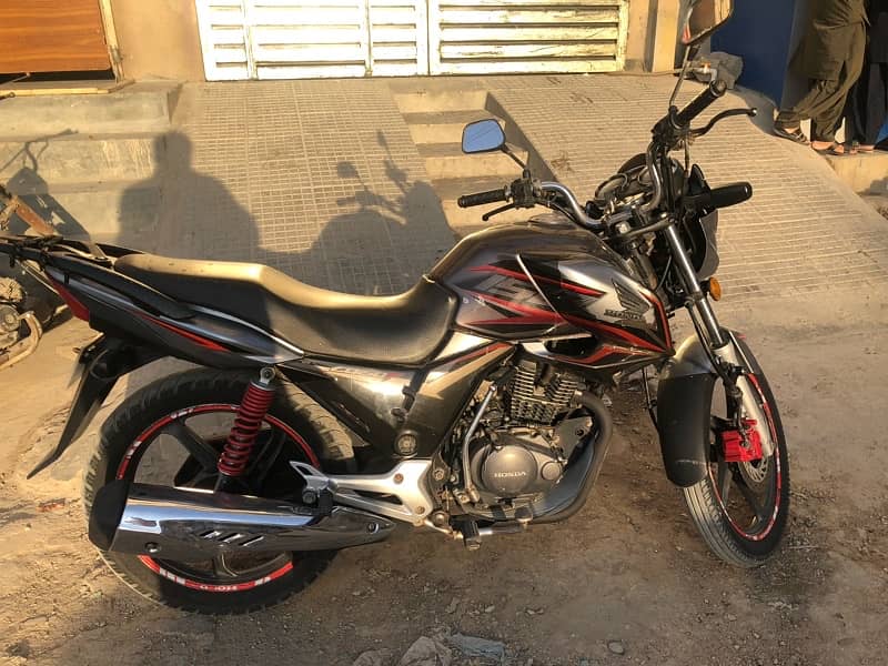 Honda CB 150F Grey Colour 2