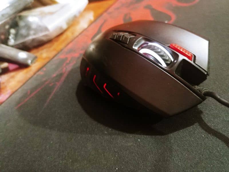 bloody j95  2 fire RGB animation  gaming  mouse 2