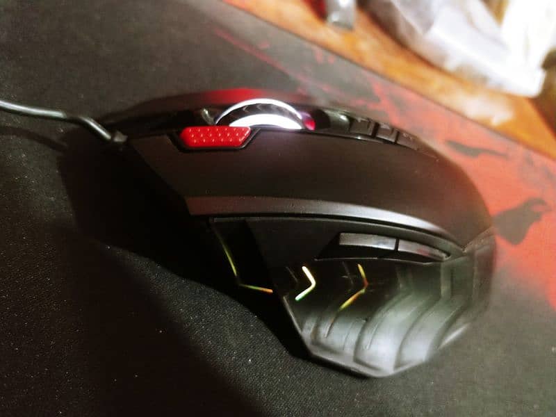 bloody j95  2 fire RGB animation  gaming  mouse 6