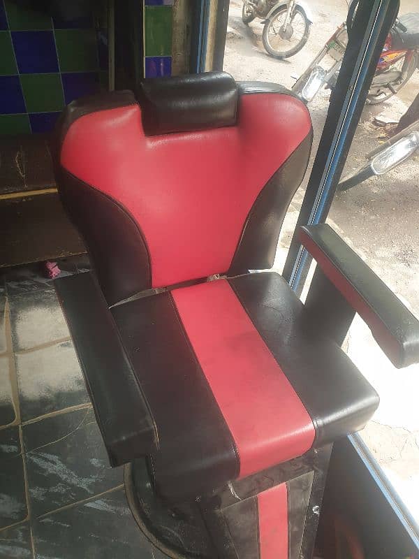 Saloon Chairs For Sale 1