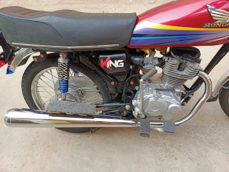 Honda 125 motorcycle 2013 modal urgent for sale Pakistan=03253816587= 1