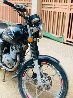 urgent sale suzuki 150 gs in reasonable price